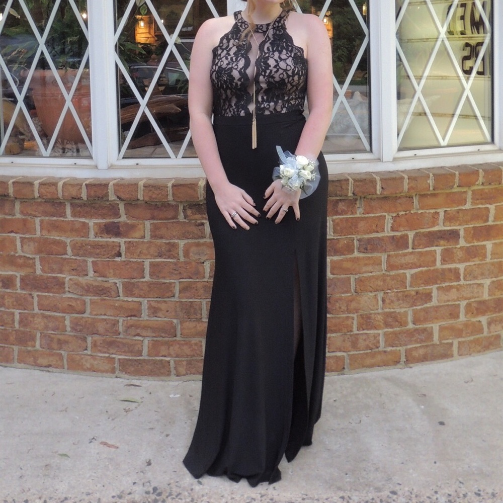 Black Prom Dress (long)